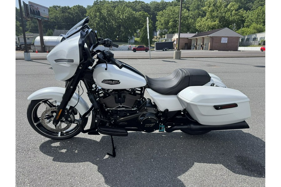 2024 STREET GLIDE - Harley-Davidson®