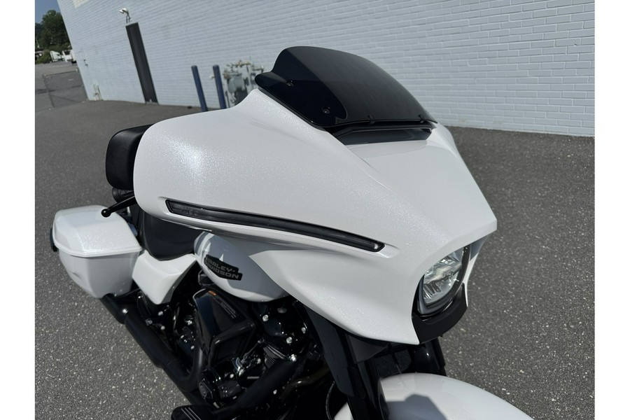 2024 STREET GLIDE - Harley-Davidson®
