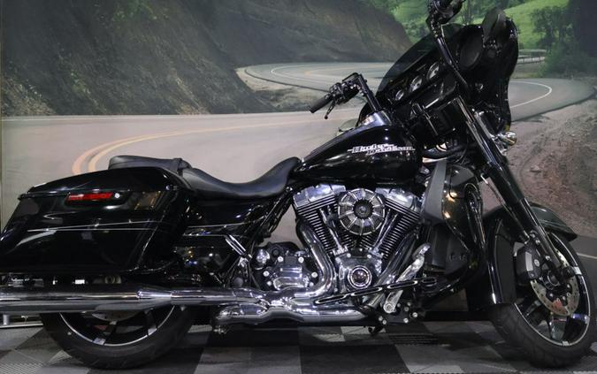 2014 Harley-Davidson® FLHXS - Street Glide® Special