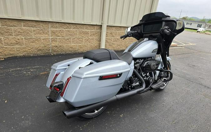 2024 Harley-Davidson FLHX - Street Glide