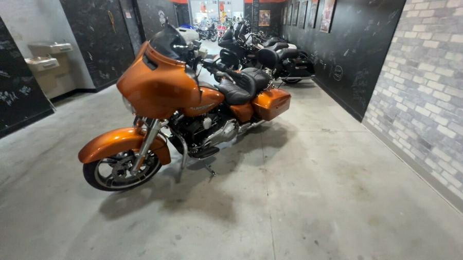 FLHXS 2016 Street Glide® Special