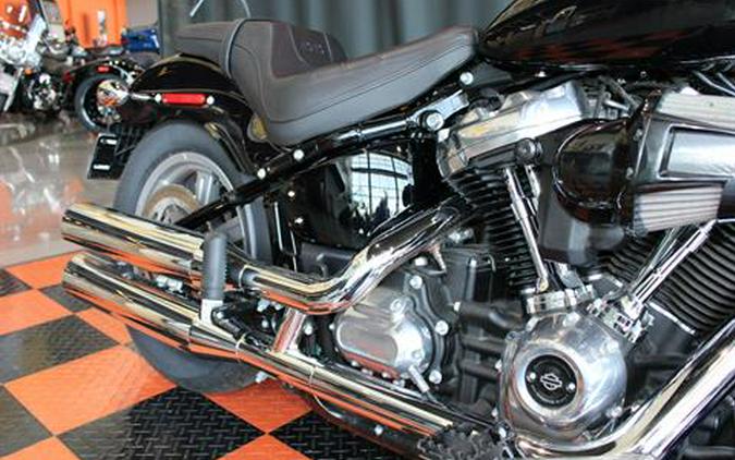 2022 Harley-Davidson Softail® Standard