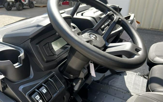 2025 Can-Am Defender MAX XT HD10