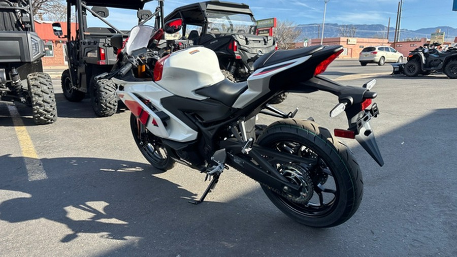 2026 Yamaha YZF R3 ABS 70Th Anniversary Edition