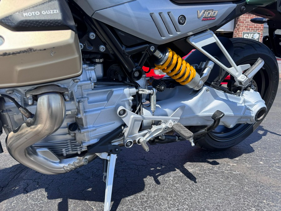 2023 Moto Guzzi V100 Mandello S