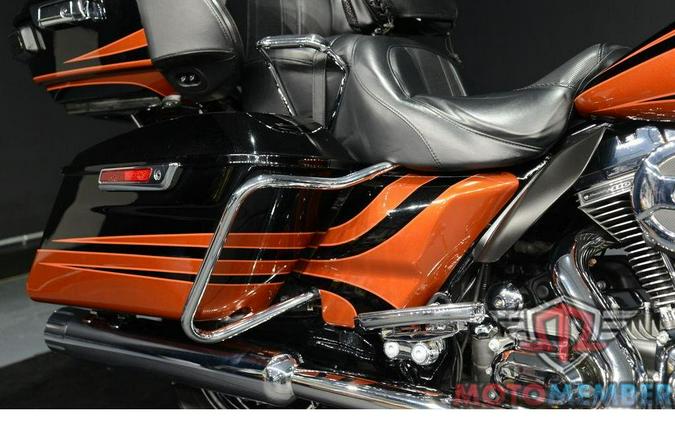 2015 Harley-Davidson FLTRUSE - CVO™ Road Glide® Ultra