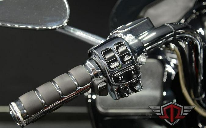 2015 Harley-Davidson FLTRUSE - CVO™ Road Glide® Ultra