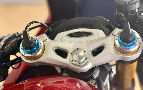2024 Triumph Speed Triple 1200 RR