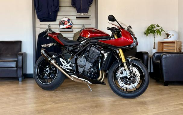 2024 Triumph Speed Triple 1200 RR