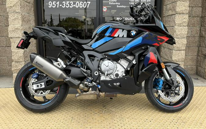 New 2026 BMW M1000XR