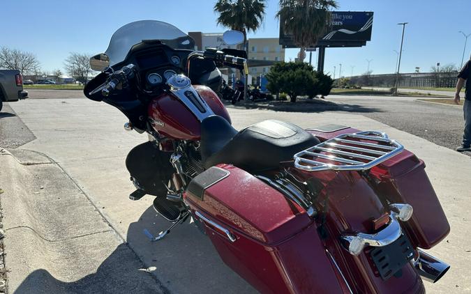 FLTRX 2021 Road Glide