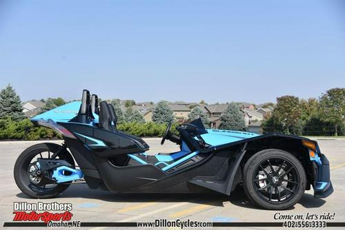 2020 Slingshot R Review (12 Fast Facts on 3 Wheels)