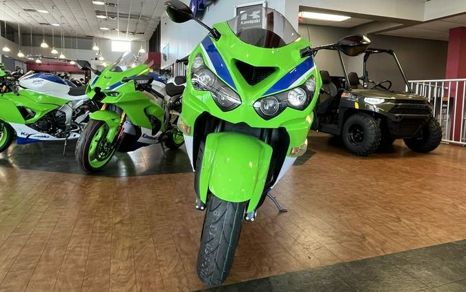 2024 Kawasaki Ninja® ZX™-14R 40th Anniversary Edition ABS