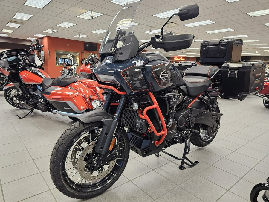 RA1250SE 2025 CVO™ Pan America®