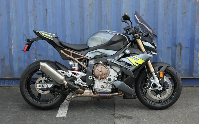 2024 BMW S 1000 R
