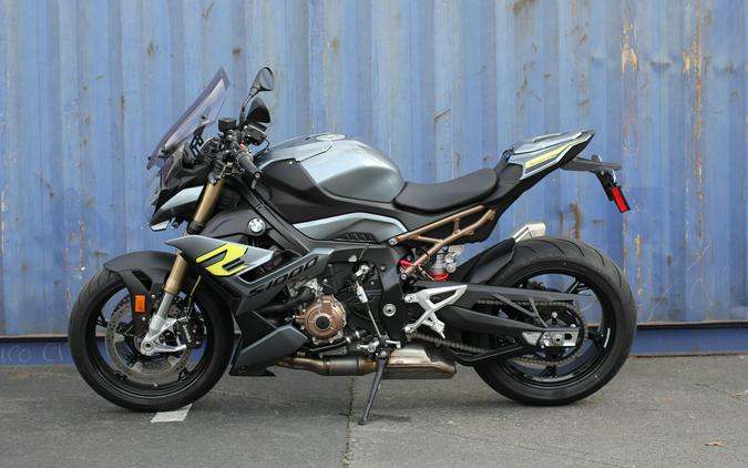 2024 BMW S 1000 R