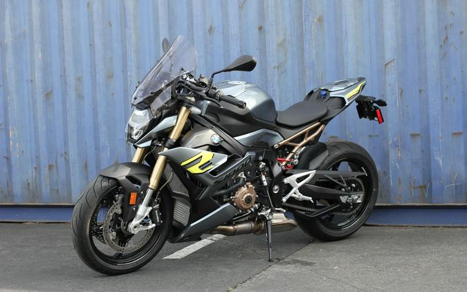 2024 BMW S 1000 R