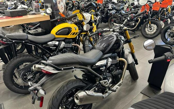 2026 Triumph Speed 400 Phantom Black/Storm Grey