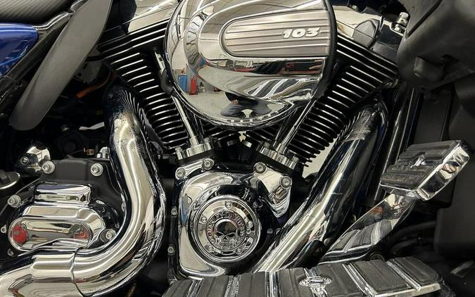 2015 Harley-Davidson® FLHTK - Ultra Limited