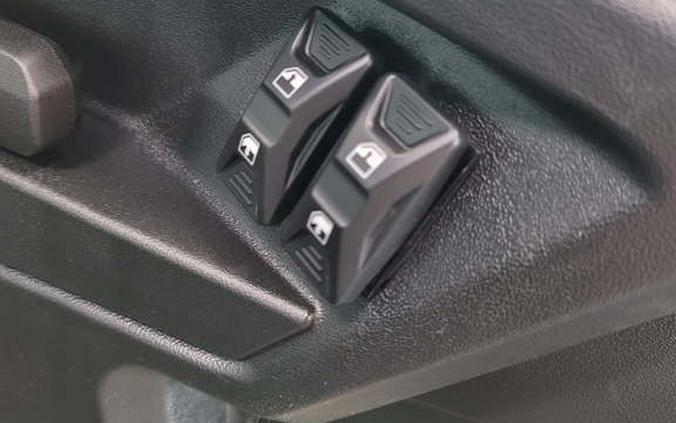 2026 Can-Am® Defender MAX XT CAB HD11 With 10.25 in.display