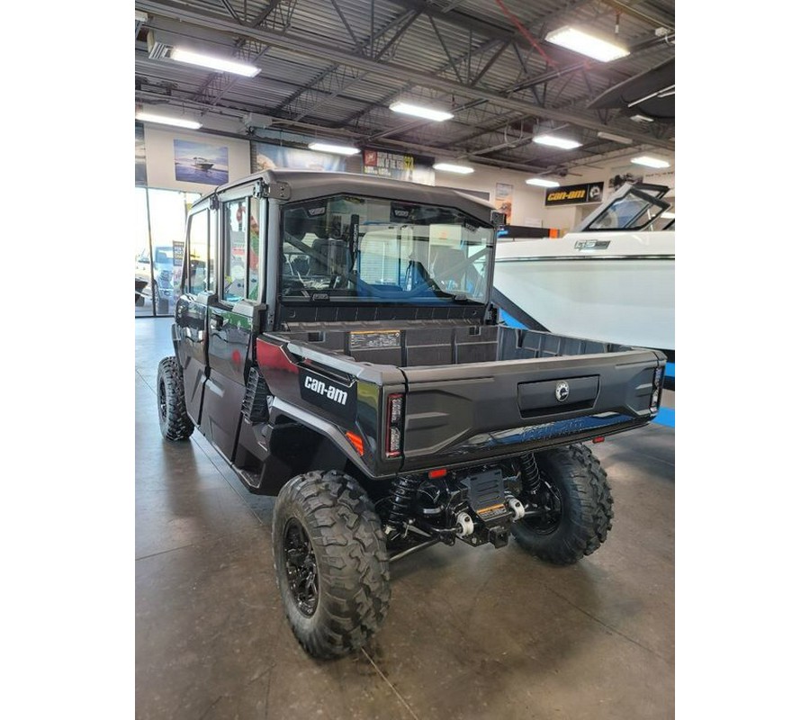 2026 Can-Am® Defender MAX XT CAB HD11 With 10.25 in.display