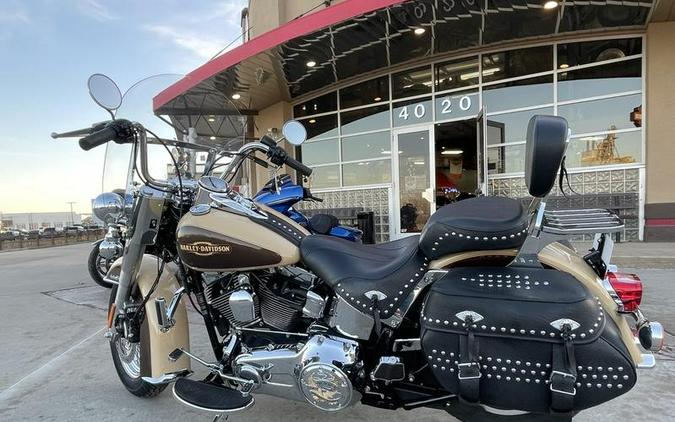 2014 Harley-Davidson® FLSTC - Heritage Softail® Classic