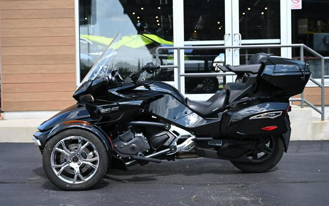 2019 Can-Am® Spyder® F3 Limited Chrome