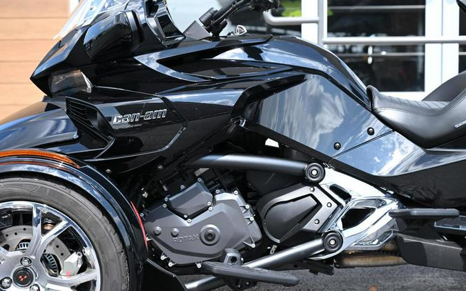 2019 Can-Am® Spyder® F3 Limited Chrome