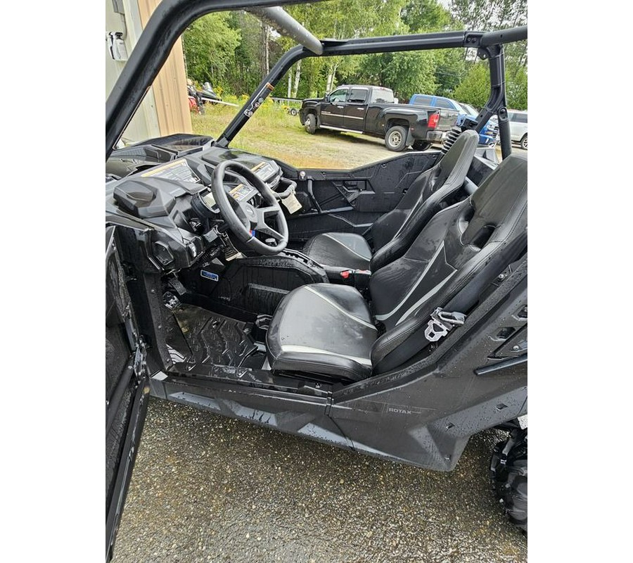 2023 Can-Am® Maverick Trail DPS 1000