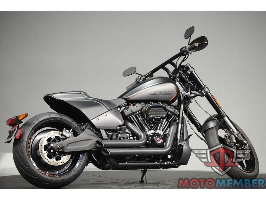 2019 Harley-Davidson FXDRS - FXDR™ 114