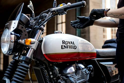 2020 Royal Enfield INT650 MC Commute Review Photo Gallery