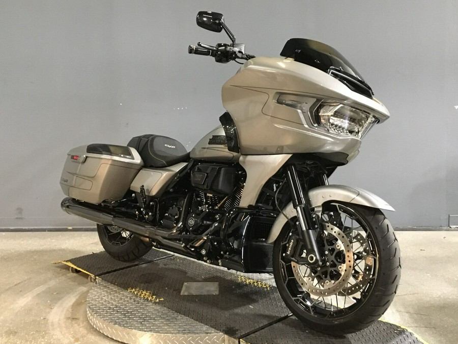 2023 Harley-Davidson CVO Road Glide