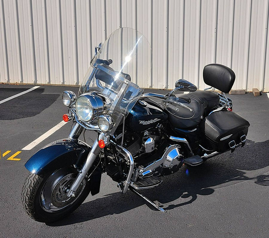 2004 HARLEY Road King Custom