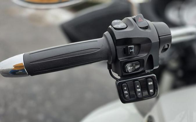 Used 2012 VICTORY CROSS COUNTRY TOUR