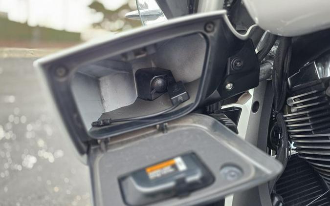 Used 2012 VICTORY CROSS COUNTRY TOUR