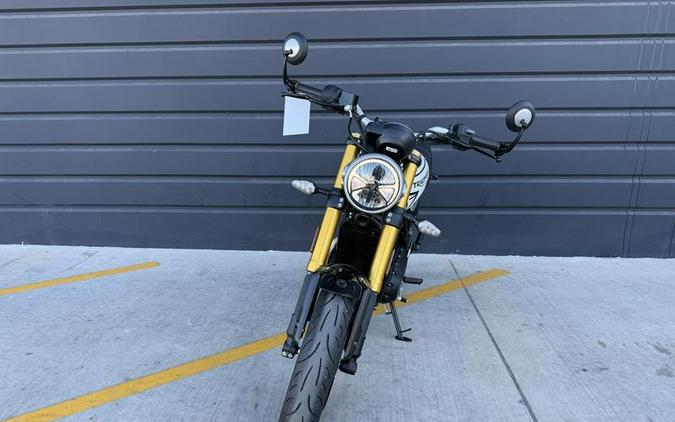 2026 Triumph Speed 400 Pearl Metallic White/Phantom Black