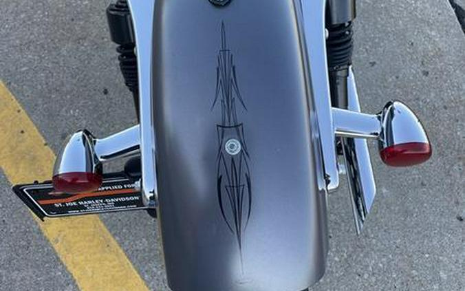 2016 Harley-Davidson® XL1200V - Sportster® Seventy-Two®