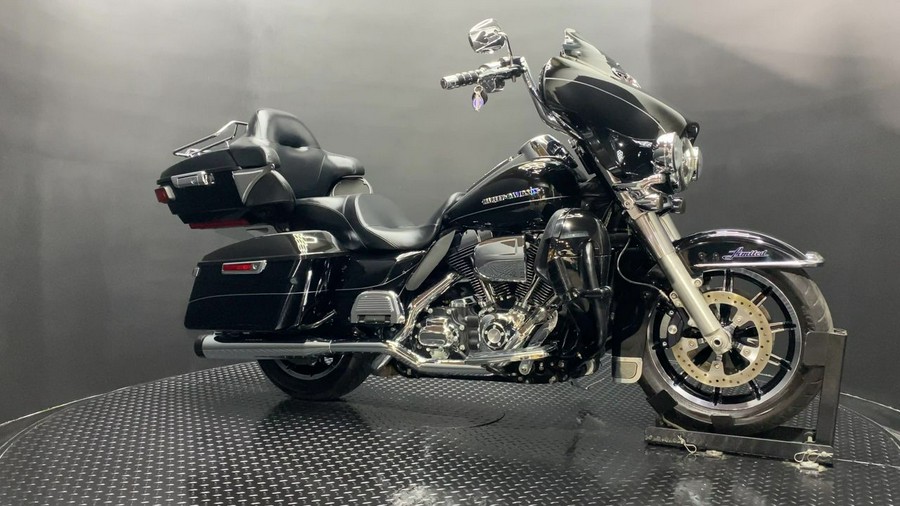 2014 Harley-Davidson® FLHTK - Ultra Limited