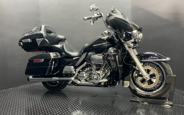 2014 Harley-Davidson® FLHTK - Ultra Limited