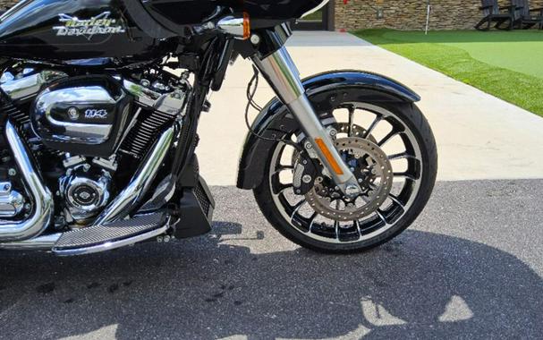 2025 Harley-Davidson Road Glide® 3