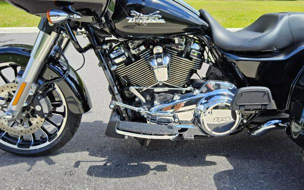 2025 Harley-Davidson Road Glide® 3