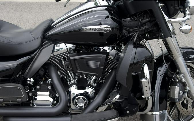 2014 Harley-Davidson® FLHTCU Electra Glide Ultra Classic