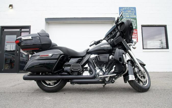 2014 Harley-Davidson® FLHTCU Electra Glide Ultra Classic