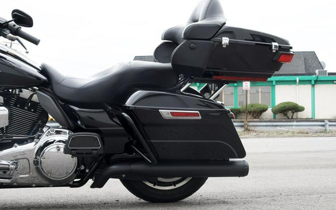 2014 Harley-Davidson® FLHTCU Electra Glide Ultra Classic