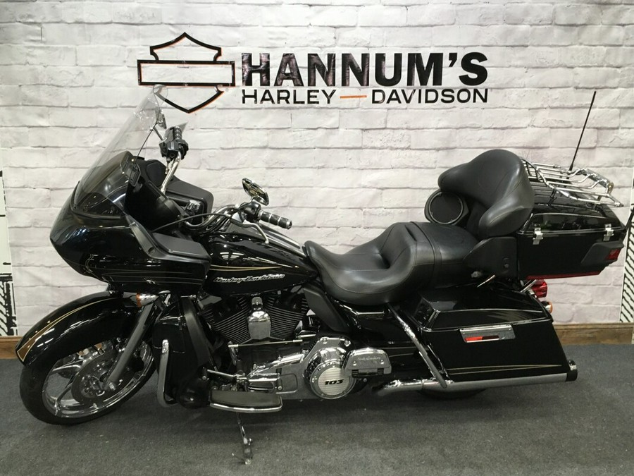 2012 Harley-Davidson Road Glide Ultra Black FLTRU