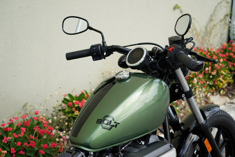 2014 Yamaha Bolt™ R-Spec