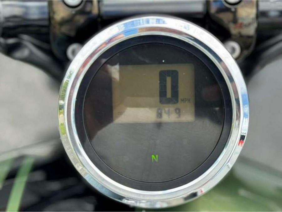 2014 Yamaha Bolt™ R-Spec