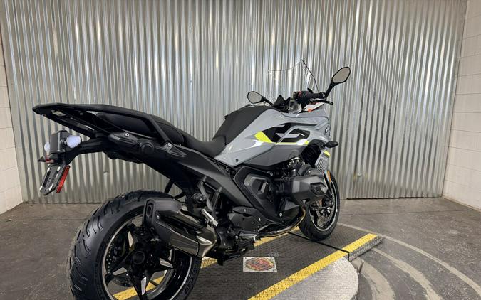 2026 BMW Motorrad R 1300 RS