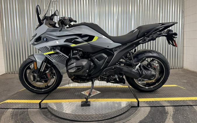 2026 BMW Motorrad R 1300 RS