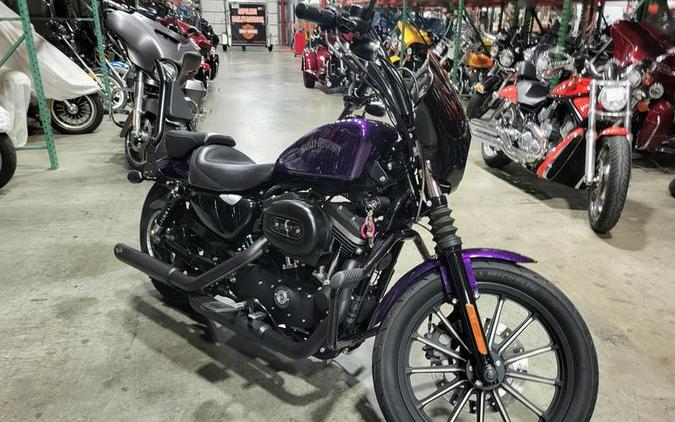 2014 Harley-Davidson® XL883N - Sportster® Iron 883™